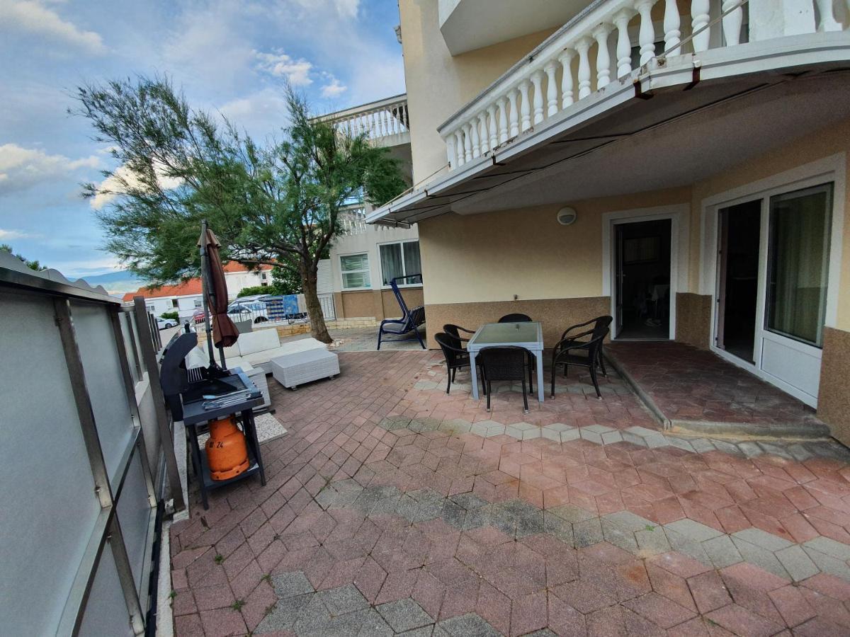 Apartman Klaudijo Apartment บัชกา ภายนอก รูปภาพ
